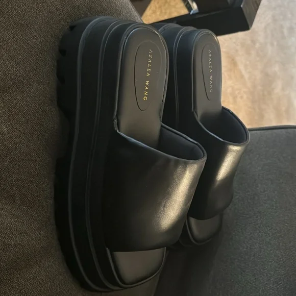 Stacks of slides - Picture 4 of 4